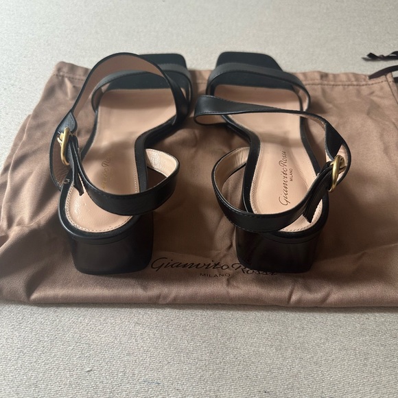 Gianvito Rossi Black Leather Open Toe Block Heel Slingback Sandals - Picture 4 of 5